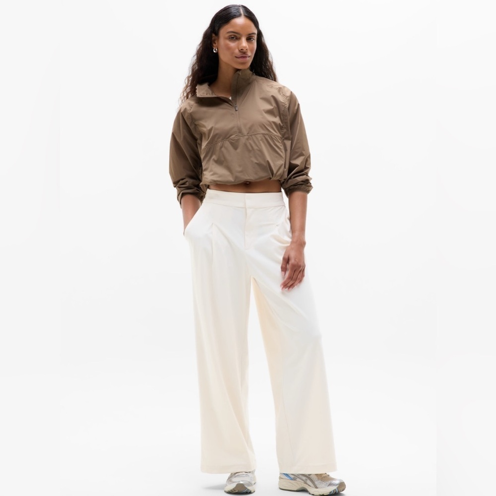 NWT Athleta Pinnacle Bone Trouser Size 6/T